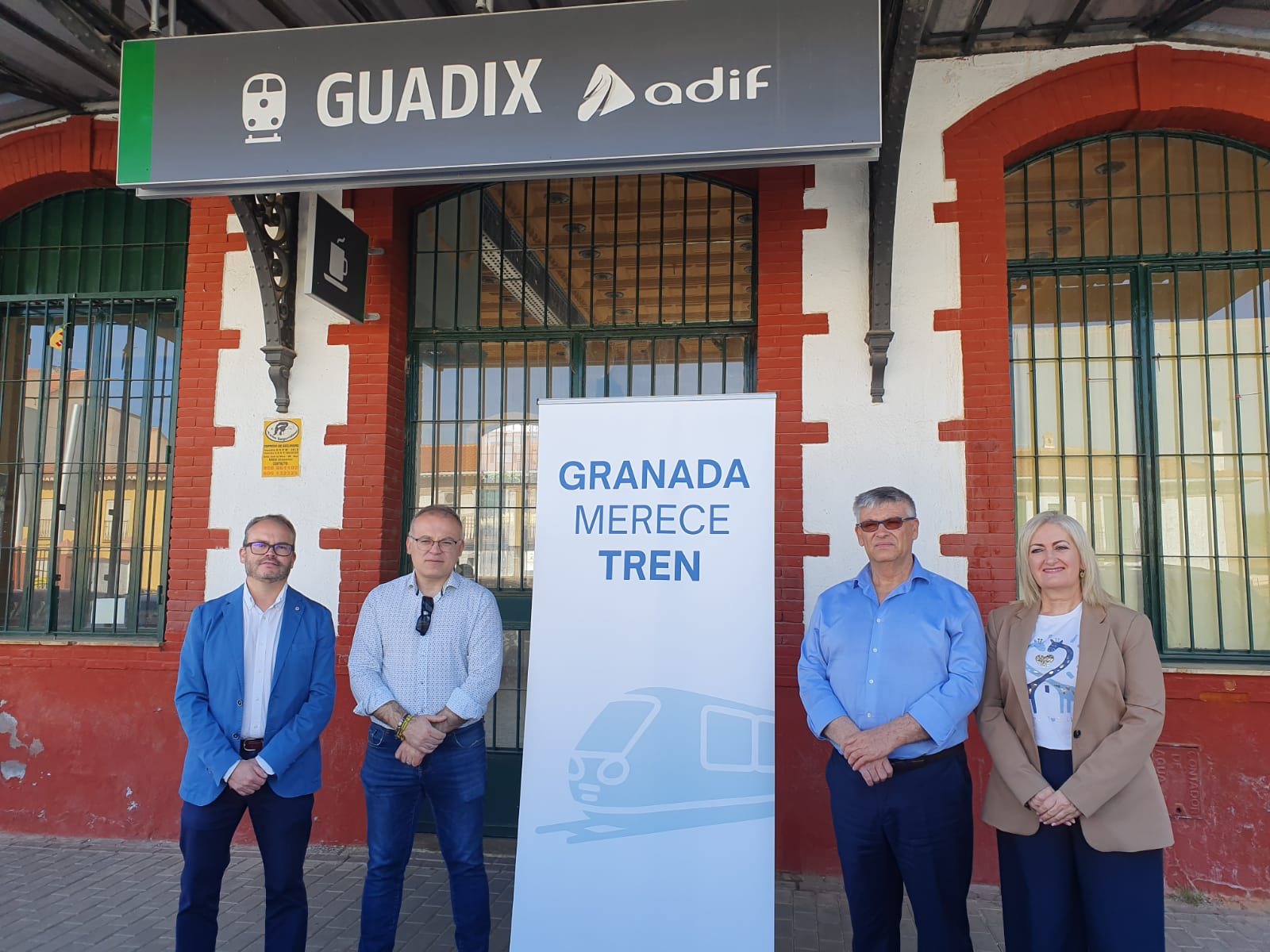 El PP demanda al Gobierno de Sánchez que explique la paralización del estudio informativo del tren Guadix-Baza-Lorca